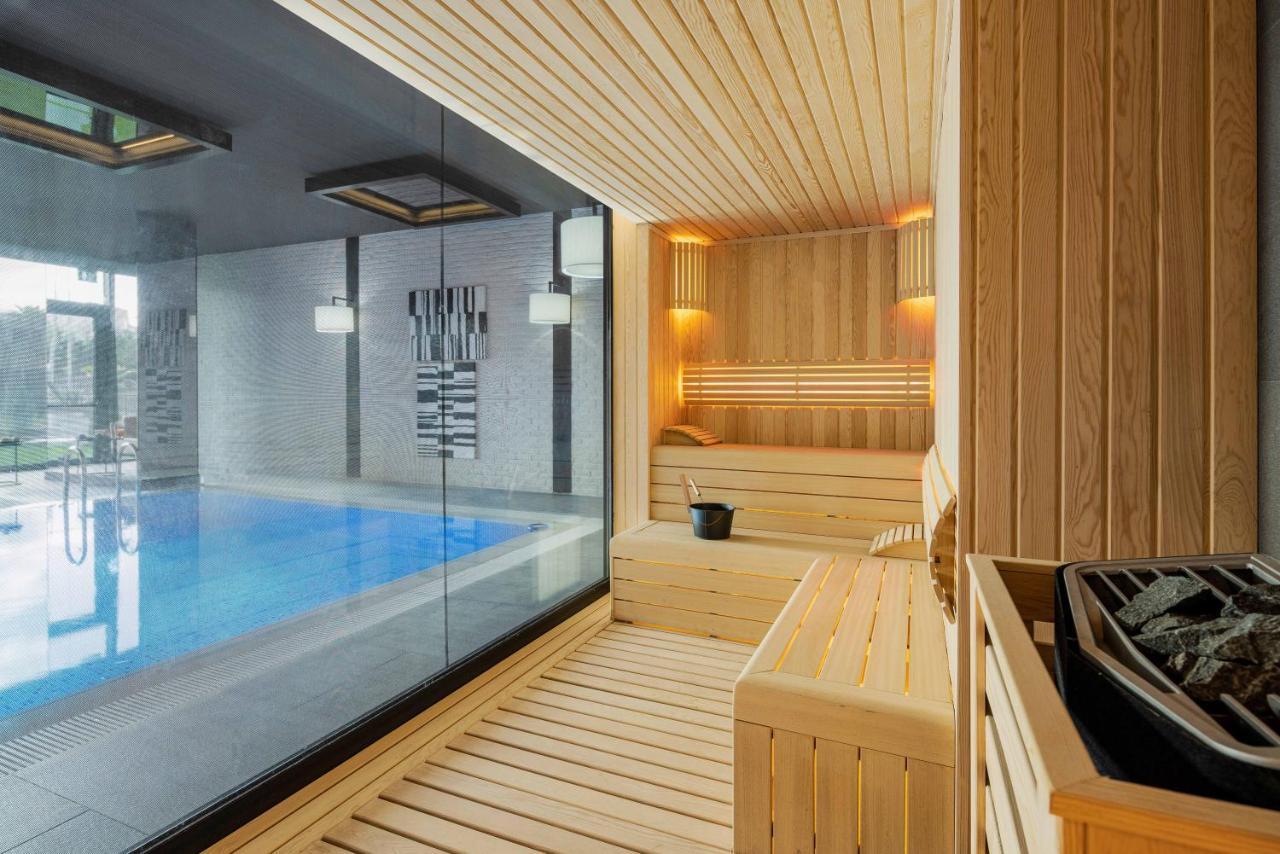 Отель Movenpick Living Camlivadi 5*